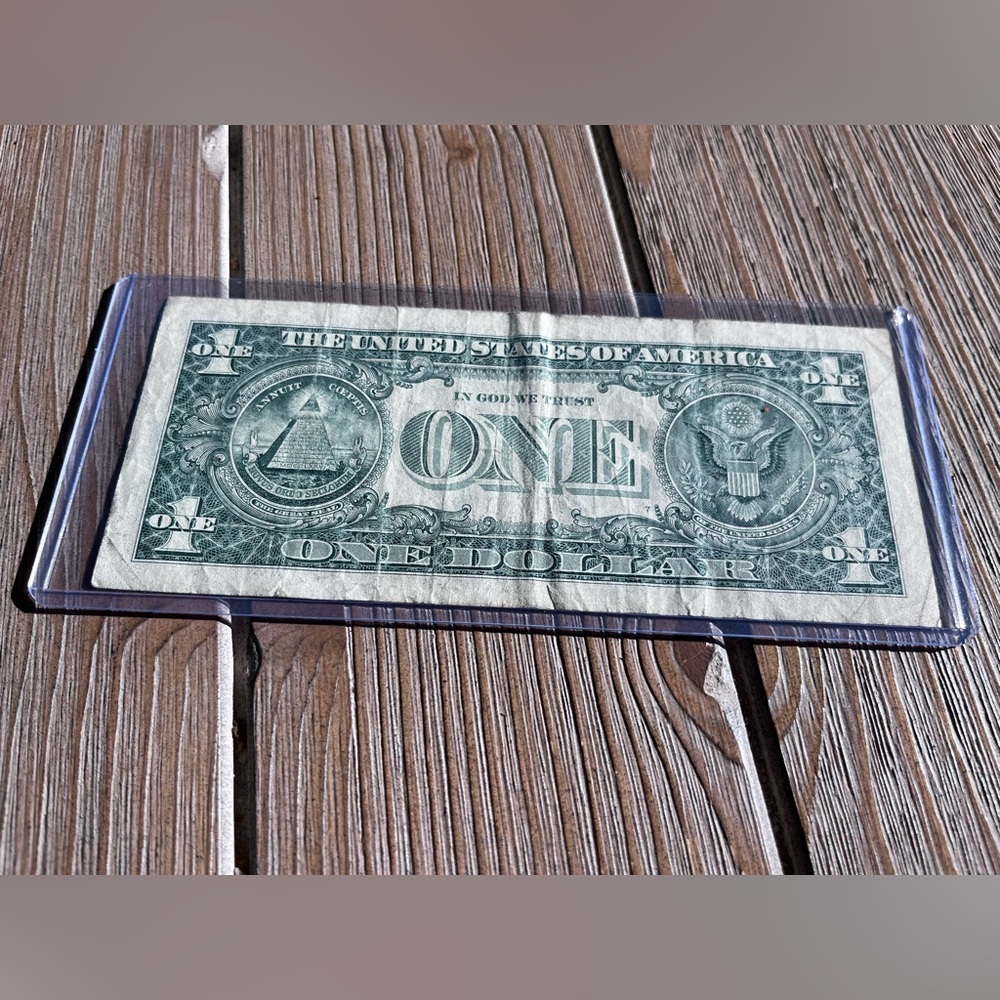 Star Note Dollar bill
